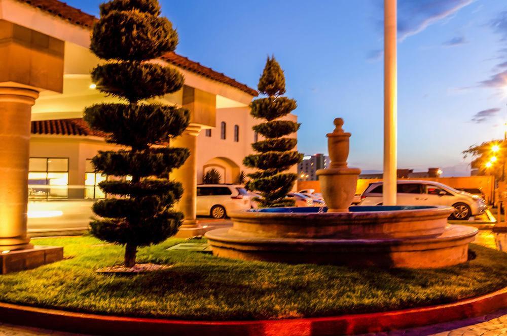 Fiesta Inn Saltillo Luaran gambar