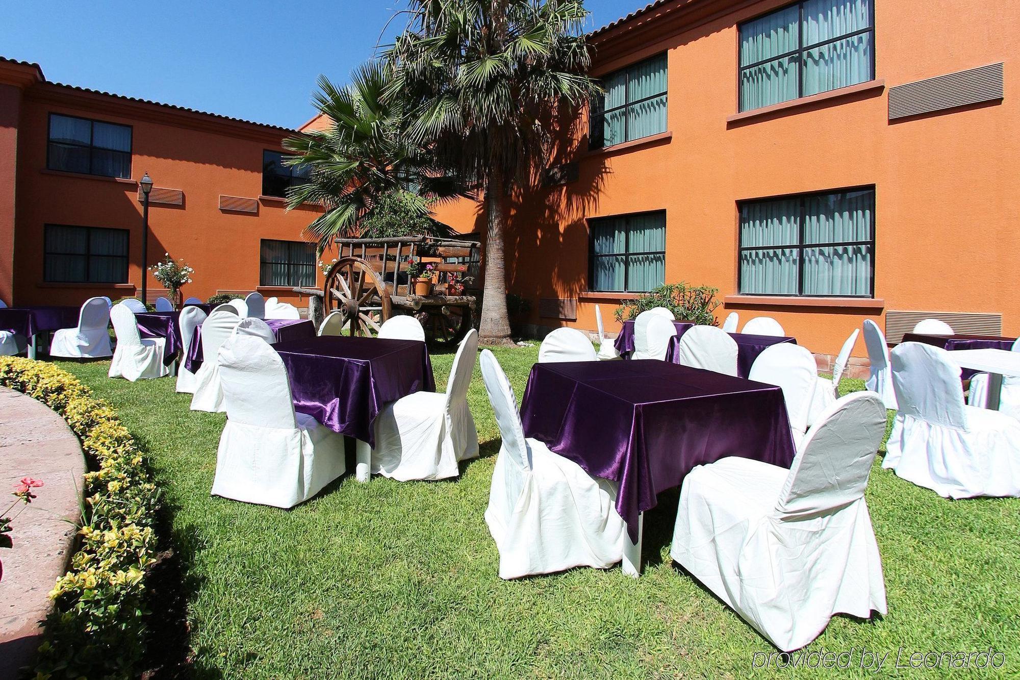 Fiesta Inn Saltillo Luaran gambar