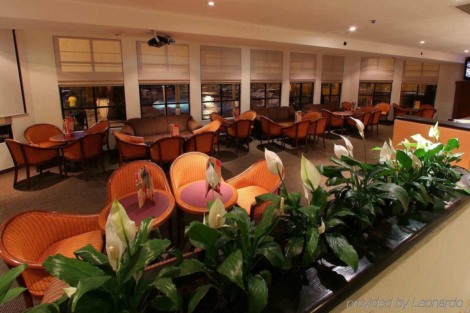 Fiesta Inn Saltillo Luaran gambar
